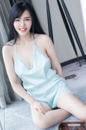 喷剂对女性身体的危害_4K高清视频观看